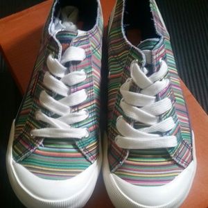 rocket dog jazzin high tops